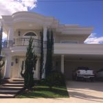 Residência Neoclássica por Arquitetos em Rio Preto